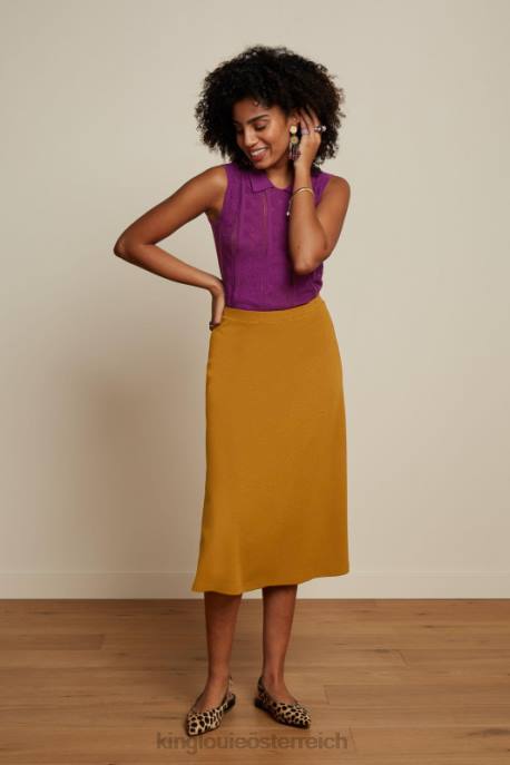 Bekleidung bei King Louie Frauen Juno-Rock aus Milano-Krepp goldbraun 8LT0163