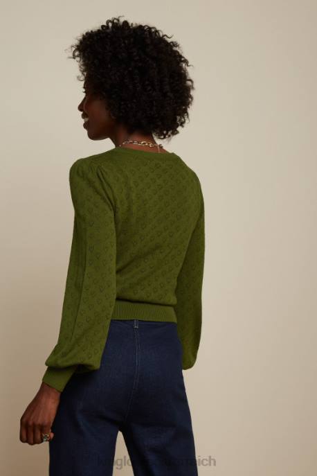 Bekleidung bei King Louie Frauen Bella Glockenärmel-Top mit Herz-Ajour-Motiv olivgrün 8LT090